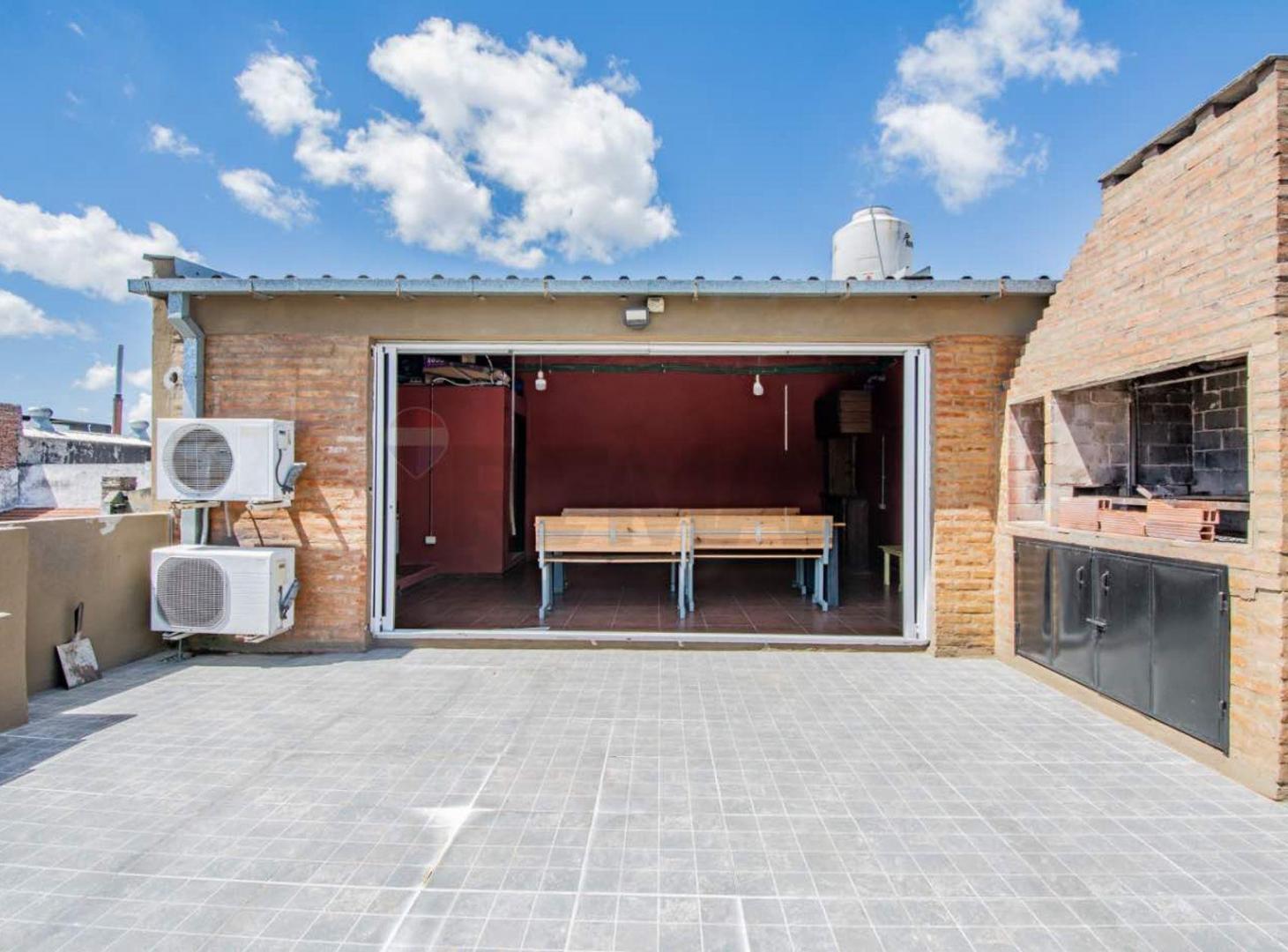 Foto de VENTA OH 3 AMB CON TERRAZA -VILLA MADERO - PERMUTA, imagen 2