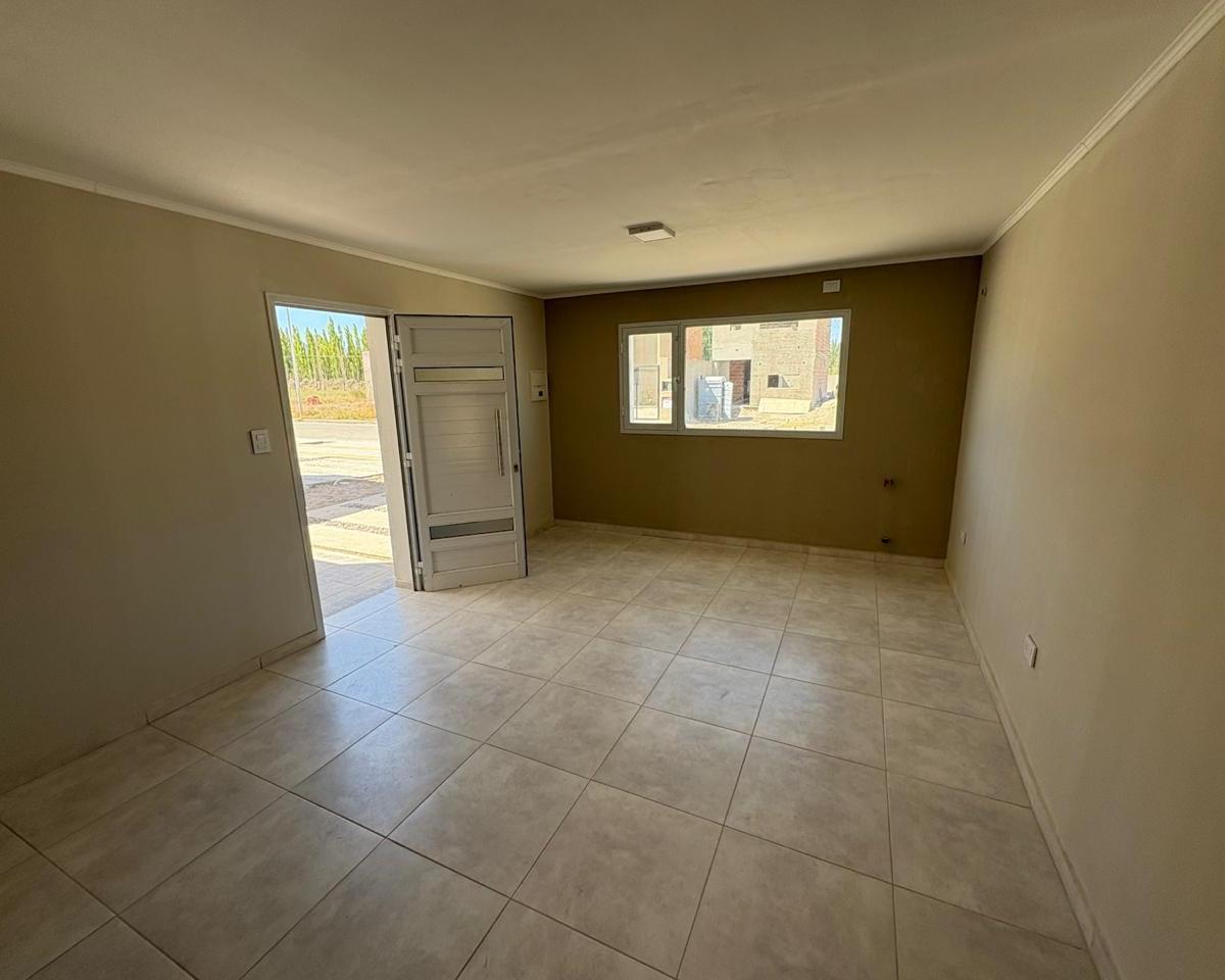 Venta de Casa en B° Confluencia, Plottier 1