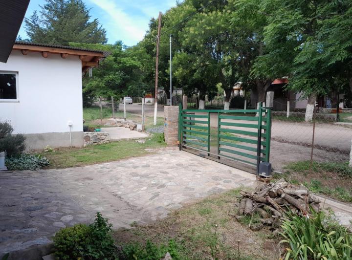 Casa y Departamento en venta - Villa Giardino 3