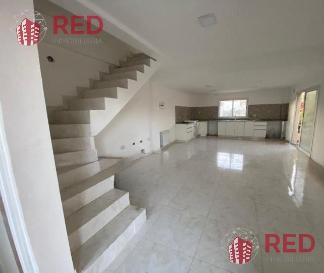 Vende Dúplex en Barrio Los Cerezos II, Plottier