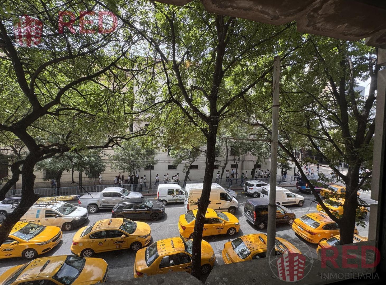 Departamento dos dormitorios en venta - Centro