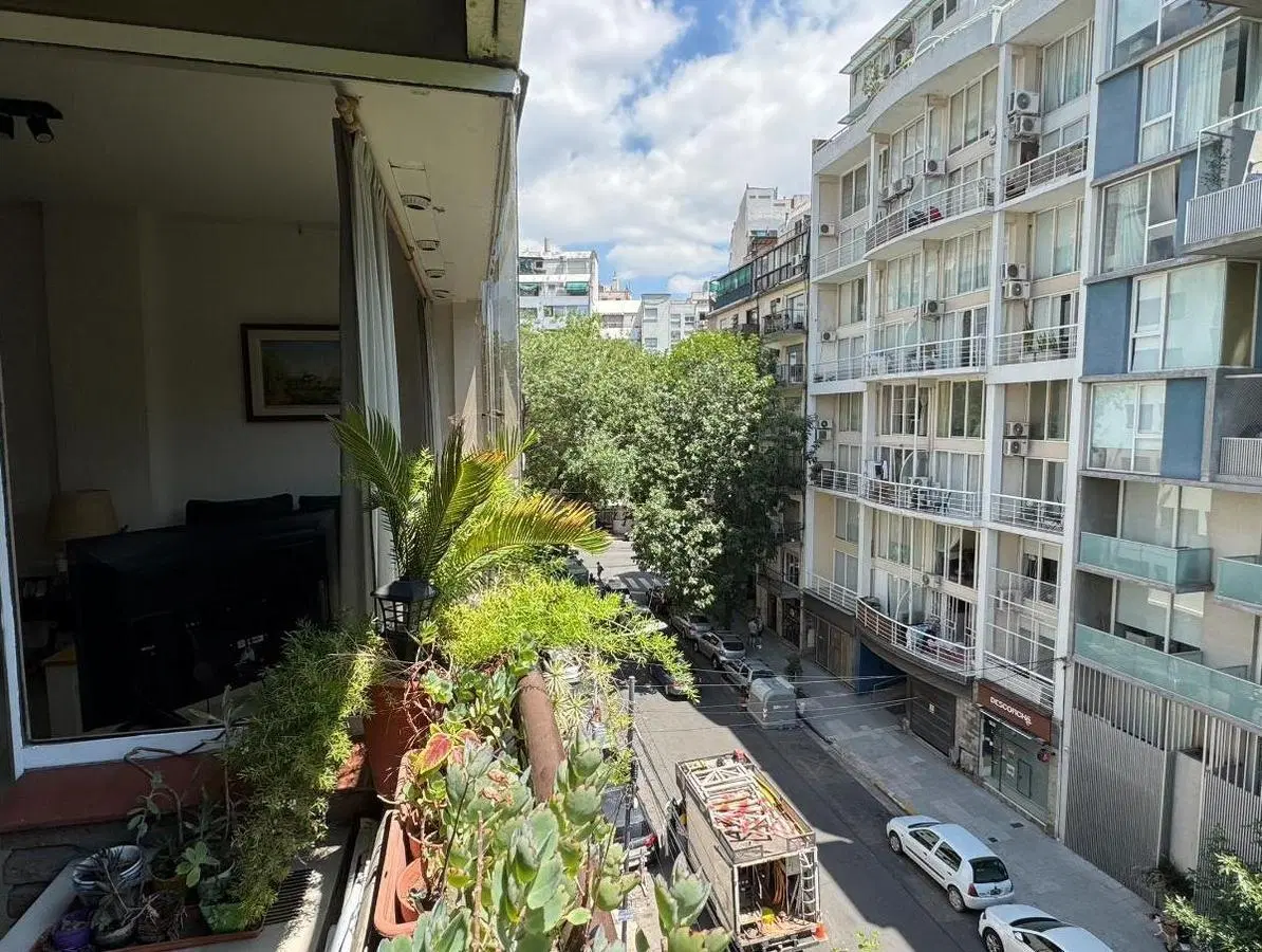 Venta 4 amb con Baulera en Las Cañitas 5