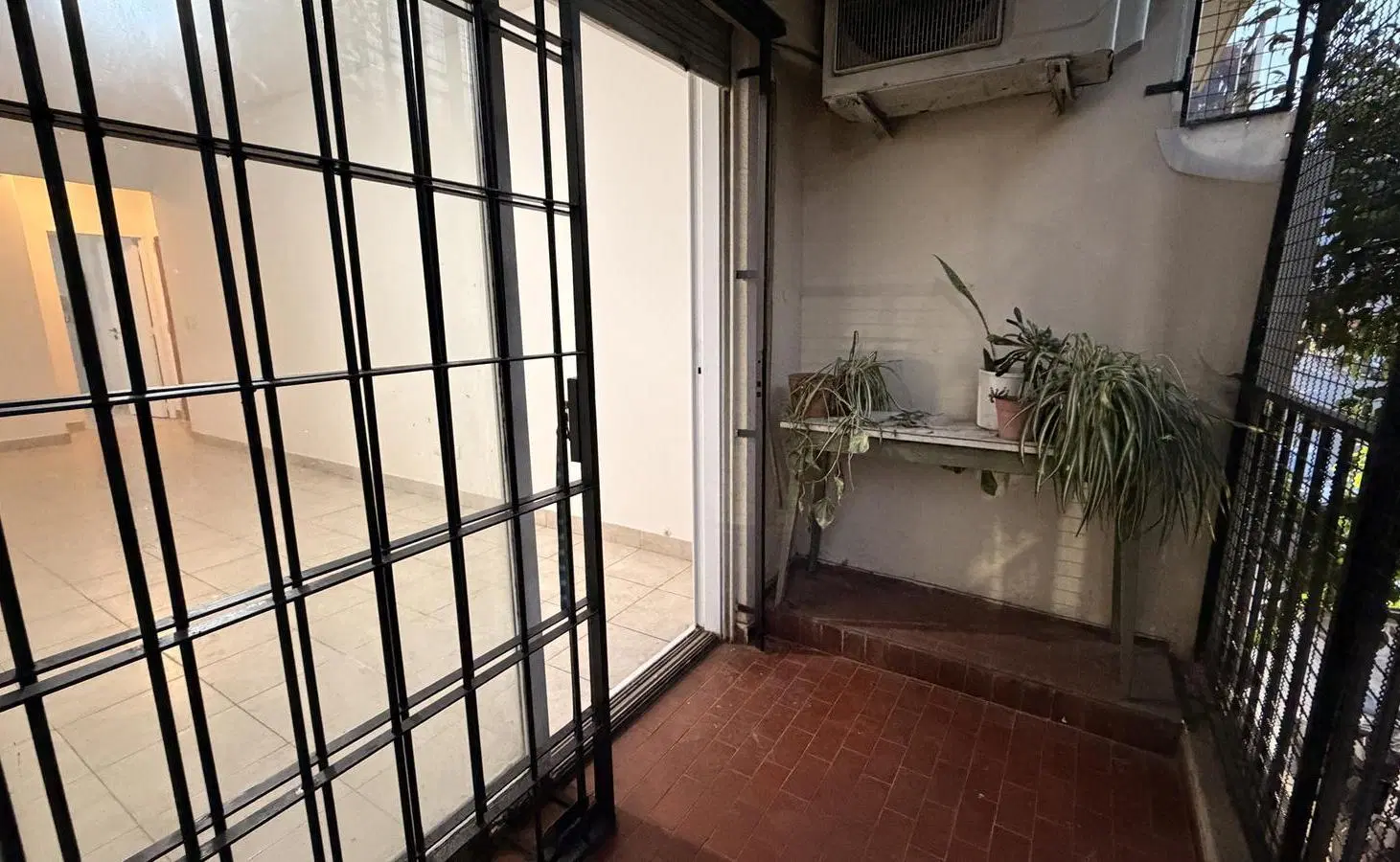 Alquiler 3 Amb con Cochera, Balcón y Patio en Villa Urquiza 3