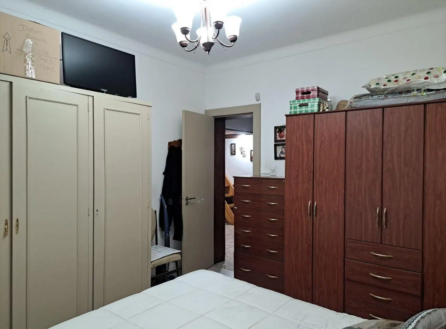 Impecable Cuatro Ambientes, Oportunidad por Precio y Calidad 3