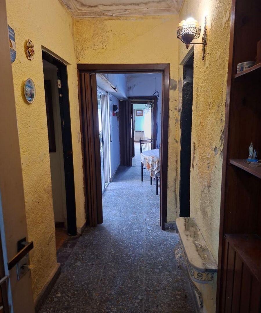 Foto de Casa totalmente a refaccionar, imagen 4