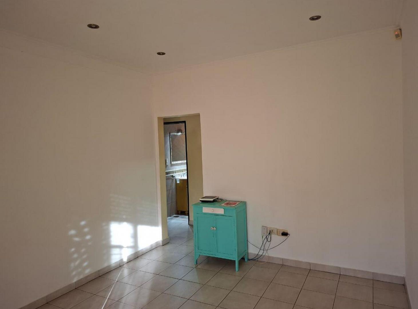 Foto de Excelente casa con Garage, imagen 2