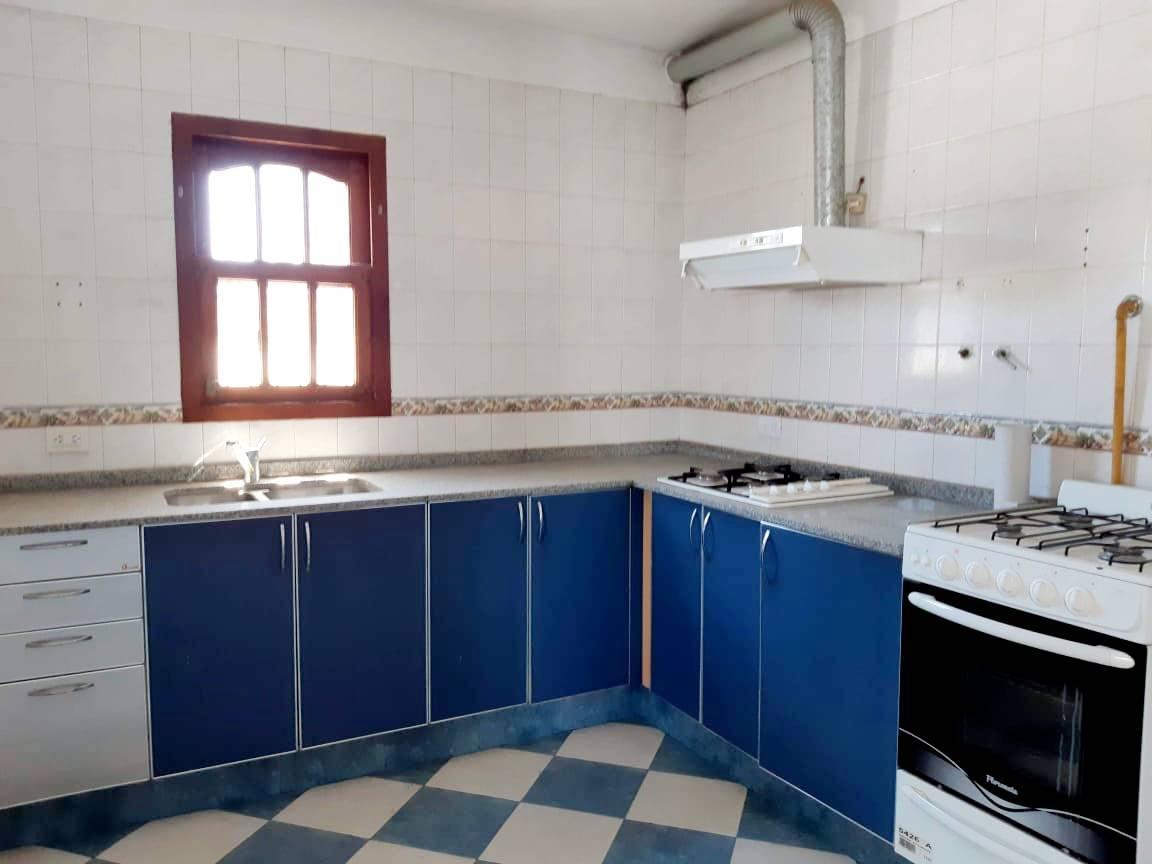 Depósito 80 m² C/ Oficinas y Depto. 3 Amb P. Alta 3