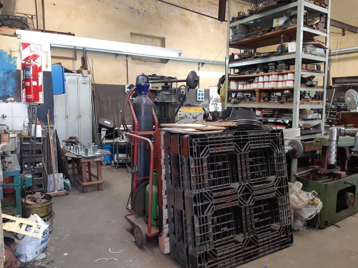 Depósito 80 m² C/ Oficinas y Depto. 3 Amb P. Alta 1
