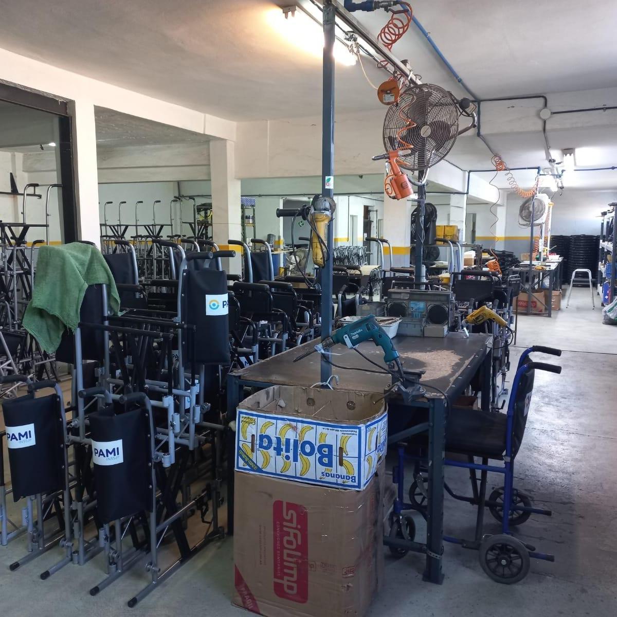 Excelente Edificio Industrial 1470 m² 5