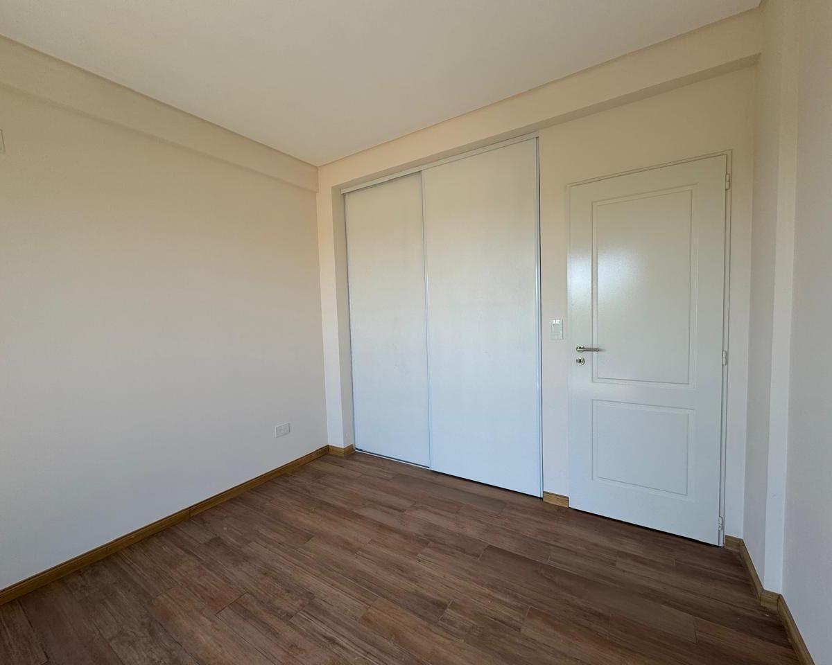 Excelente Piso 3 Amb C/cochera Centro S. Martín 3