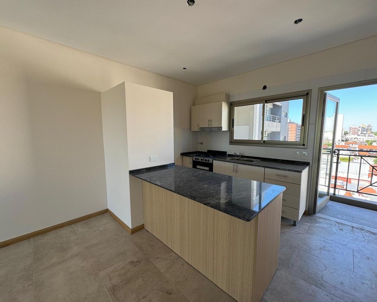 Excelente Piso 3 Amb C/cochera Centro S. Martín 5