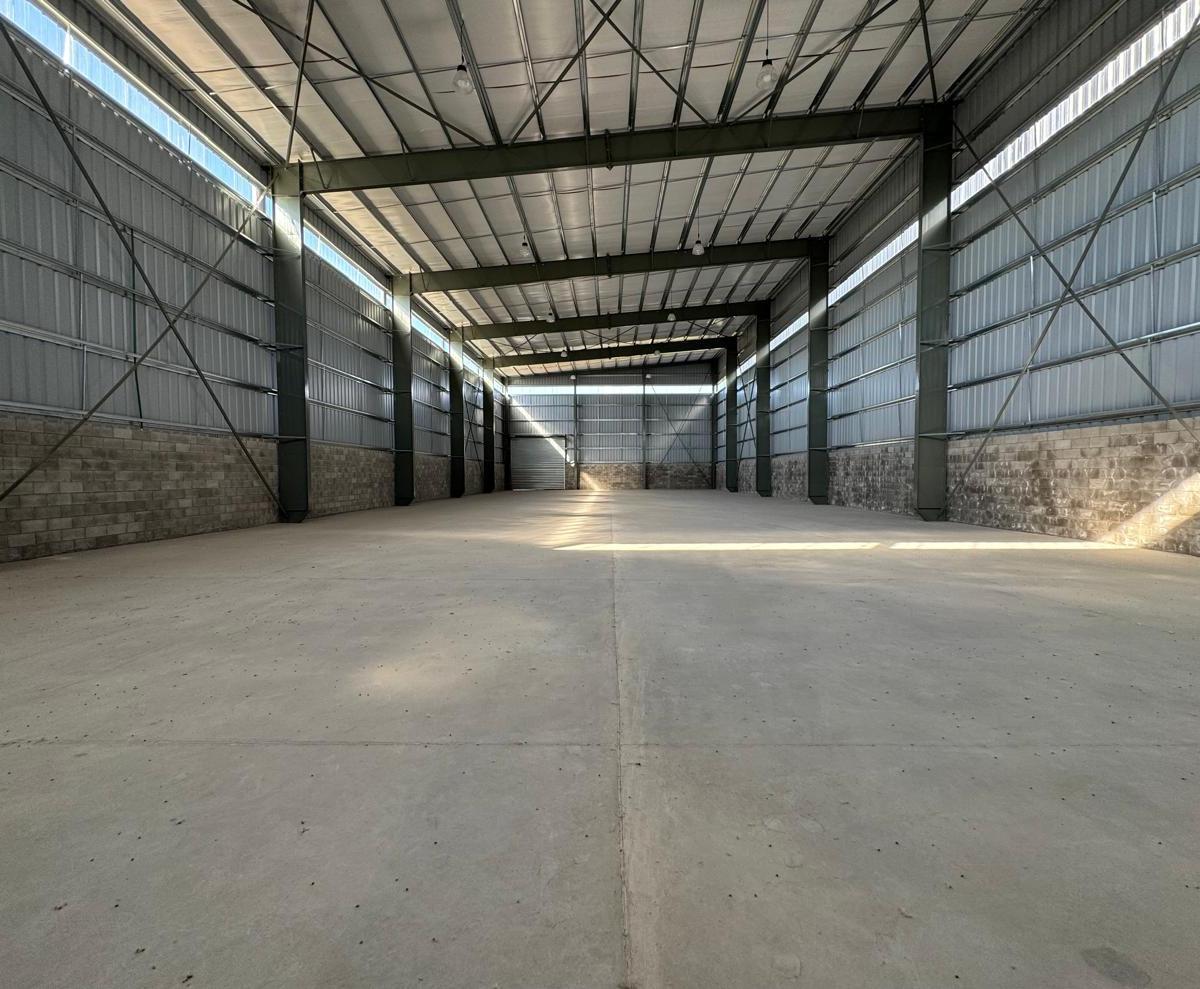 Foto de Galpon de 1840 m² en alquiler a Estrenar en Parque Industrial, imagen 5