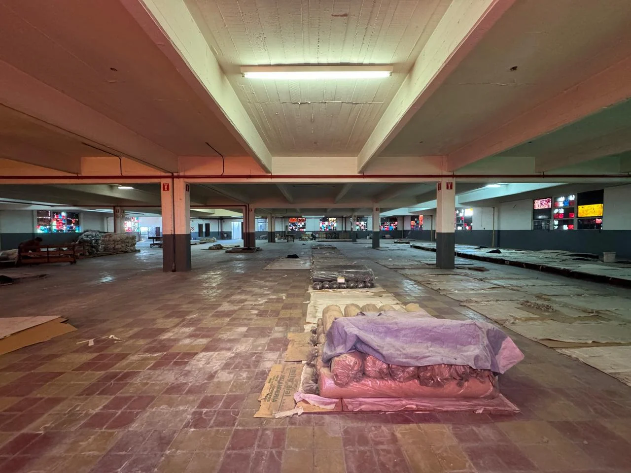 Foto de Excelente Deposito Industrial de 3640 m2 a m de Ruta 8, imagen 4