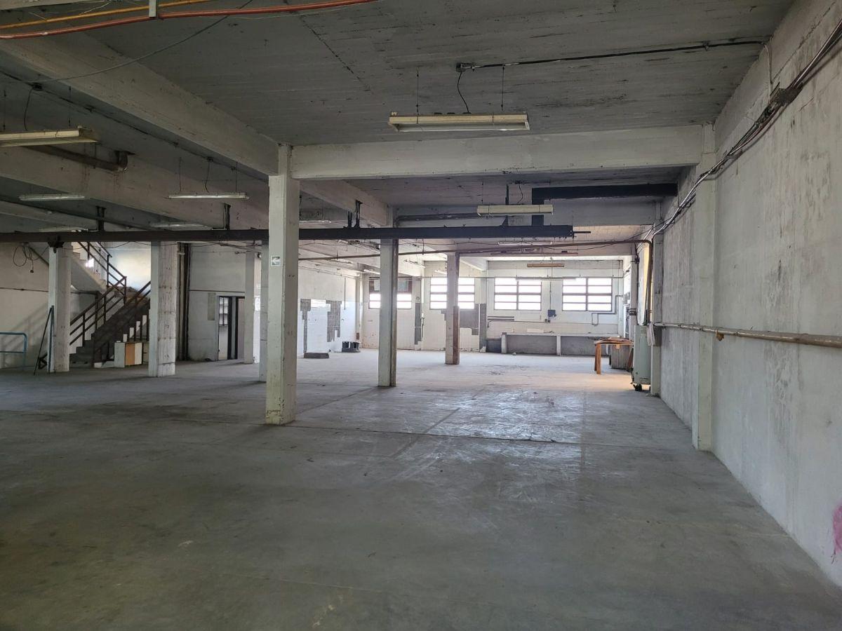 Foto de Galpon 1000 m2 a mts. Av San Martín, imagen 1