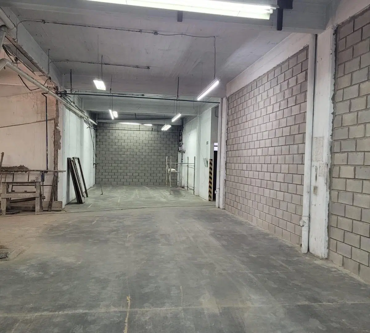 Galpón 980 m2 a mts. de Av. San Martin 3