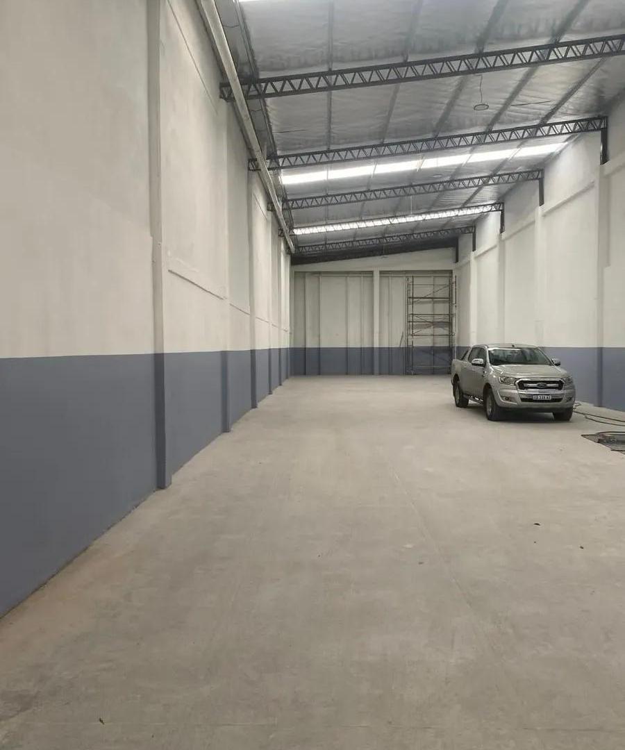 Foto de Galpon 543 m2 en alquiler a mts Av. Márquez, imagen 3