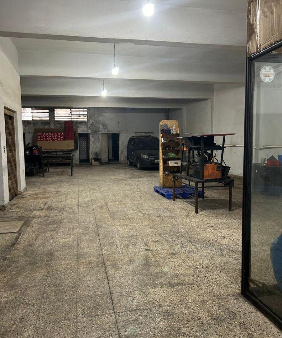 Foto de Galpon de 320 m² en alquiler en Caseros, imagen 1