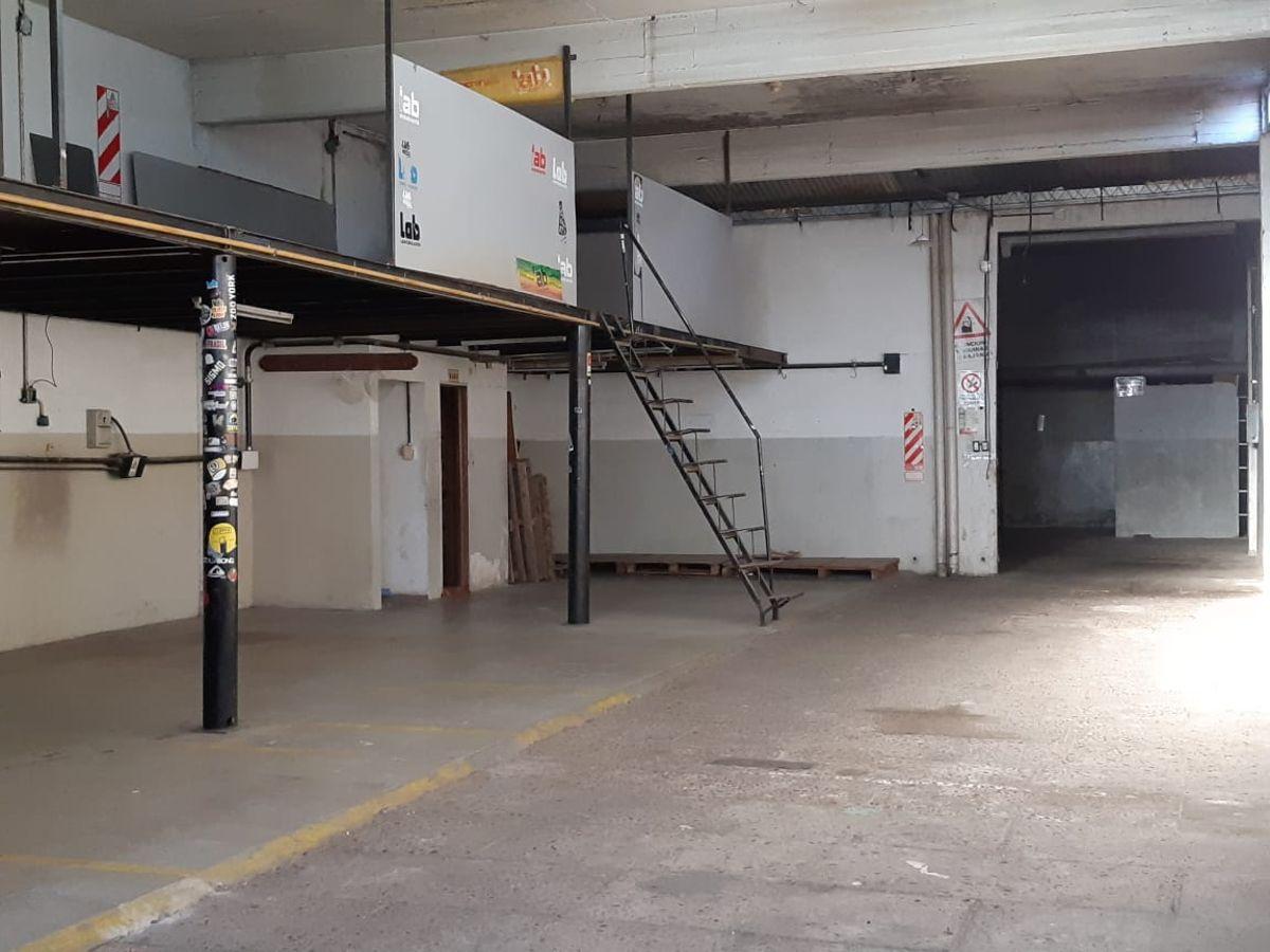Foto de Galpón 380 m2 cubiertos en alquiler a mts de Av. Pte Perón, imagen 5