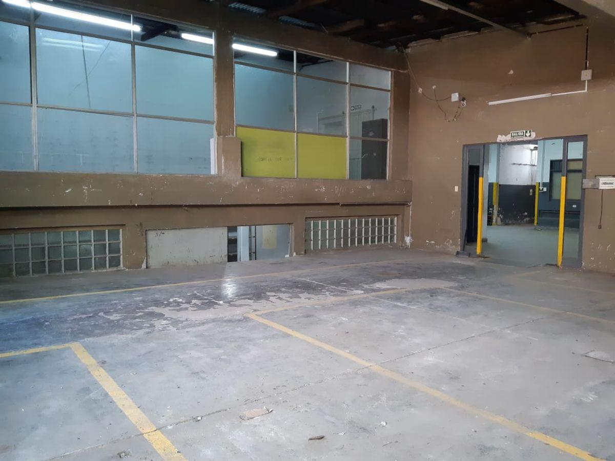 Foto de Galpón 450 m2 c/ vivienda en alquiler en Villa Martelli, imagen 4