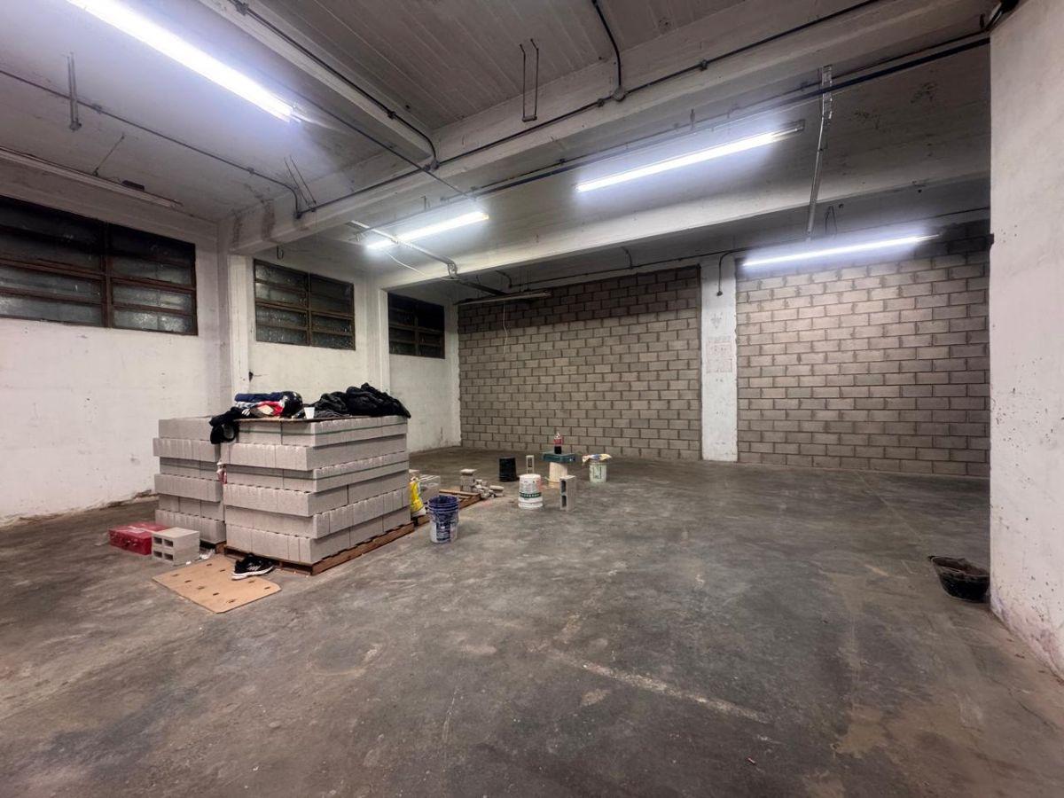 Foto de Galpon 1000 m² en Venta a m. Av San Martín, imagen 3
