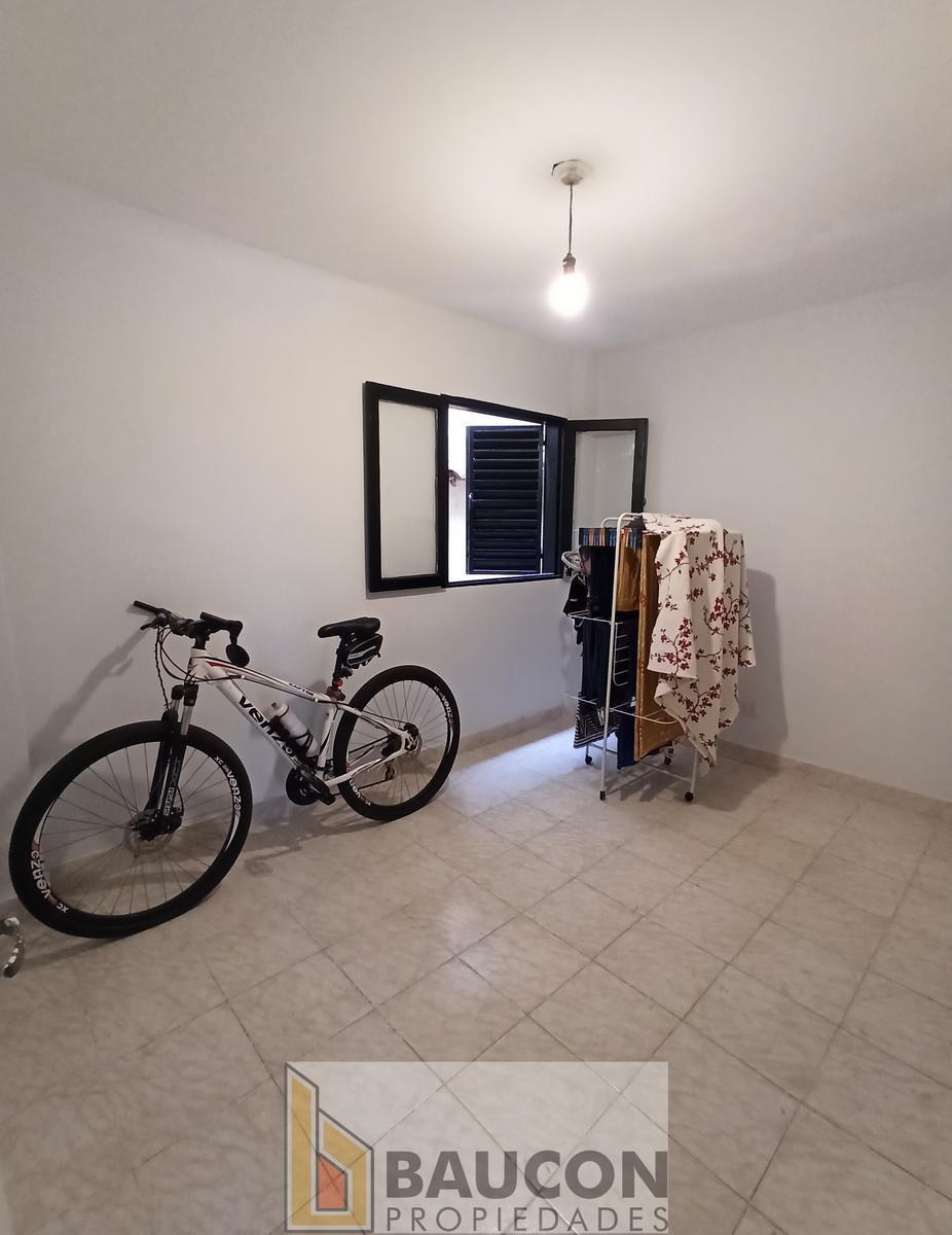Departamento en Barrio Sur 5