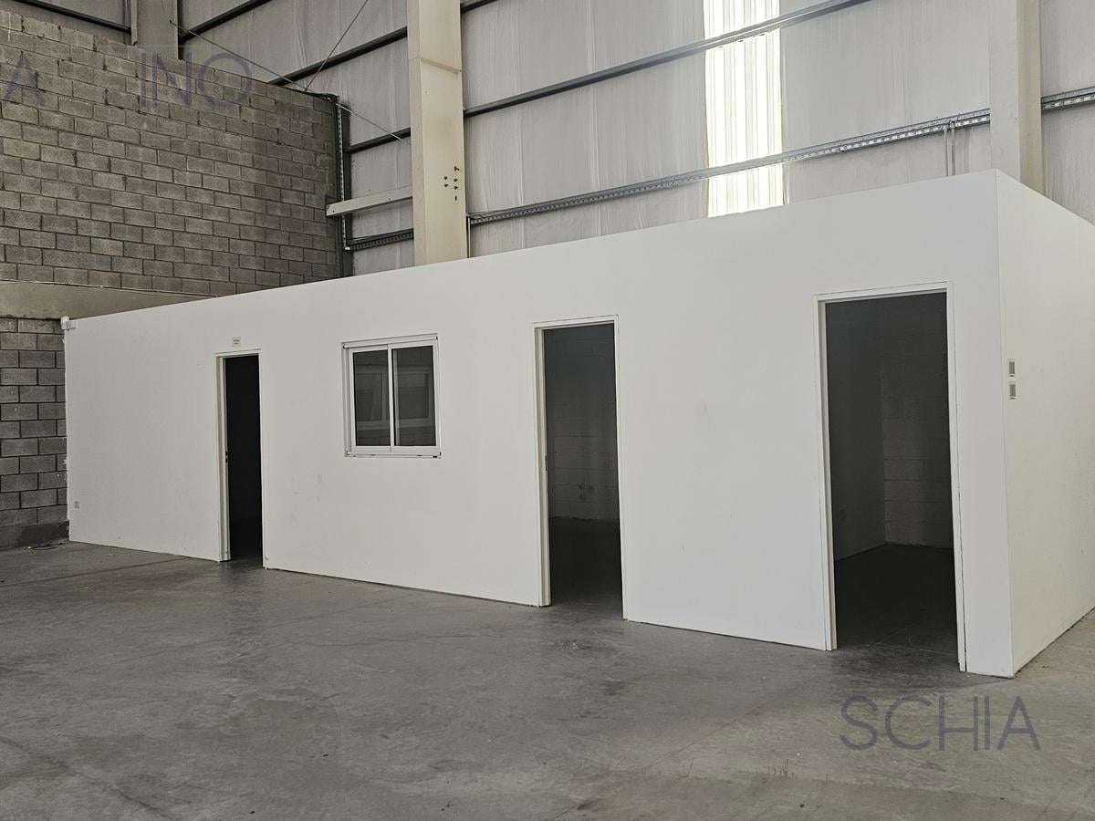 Foto de Nave Industrial en Alquiler 1500 m2 en POLO INDUSTRIAL EZEIZA, imagen 4