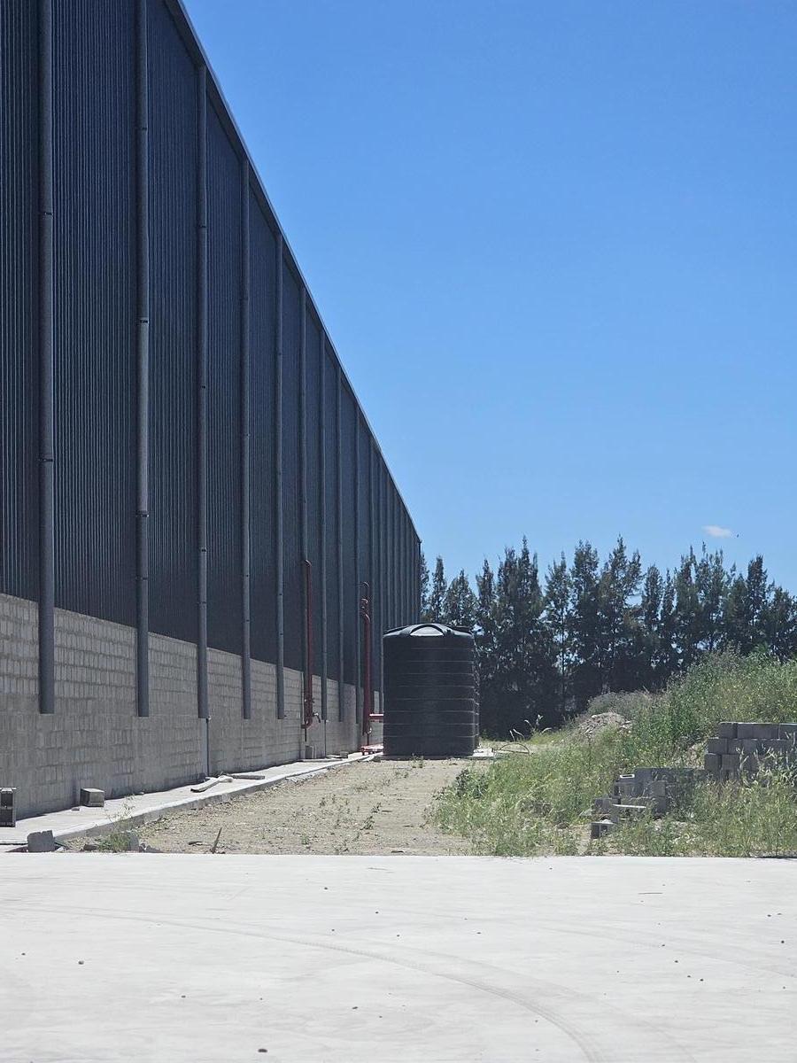 Foto de Depósito Premium 12.400 m2 en Alquiler en Polo Industrial Ezeiza, imagen 2