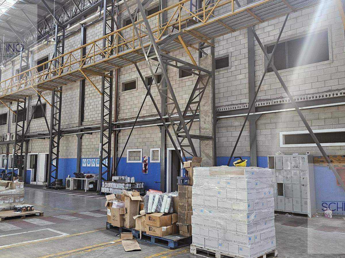 Nave Industrial Aaa en Alquiler Berazategui 3