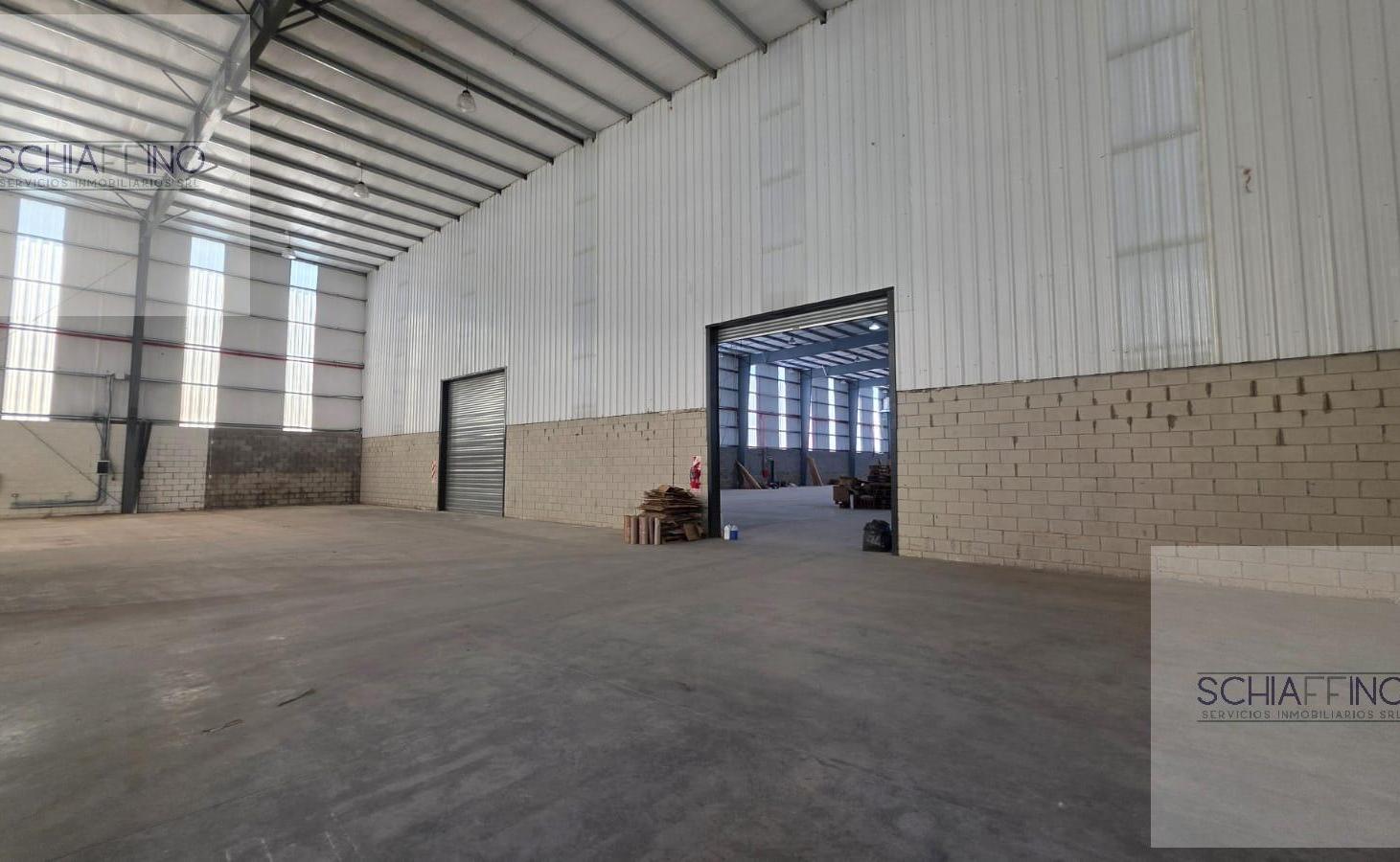 Foto de Nave 2500 m2 Alquiler Ezeiza Red incendio y T2, imagen 4