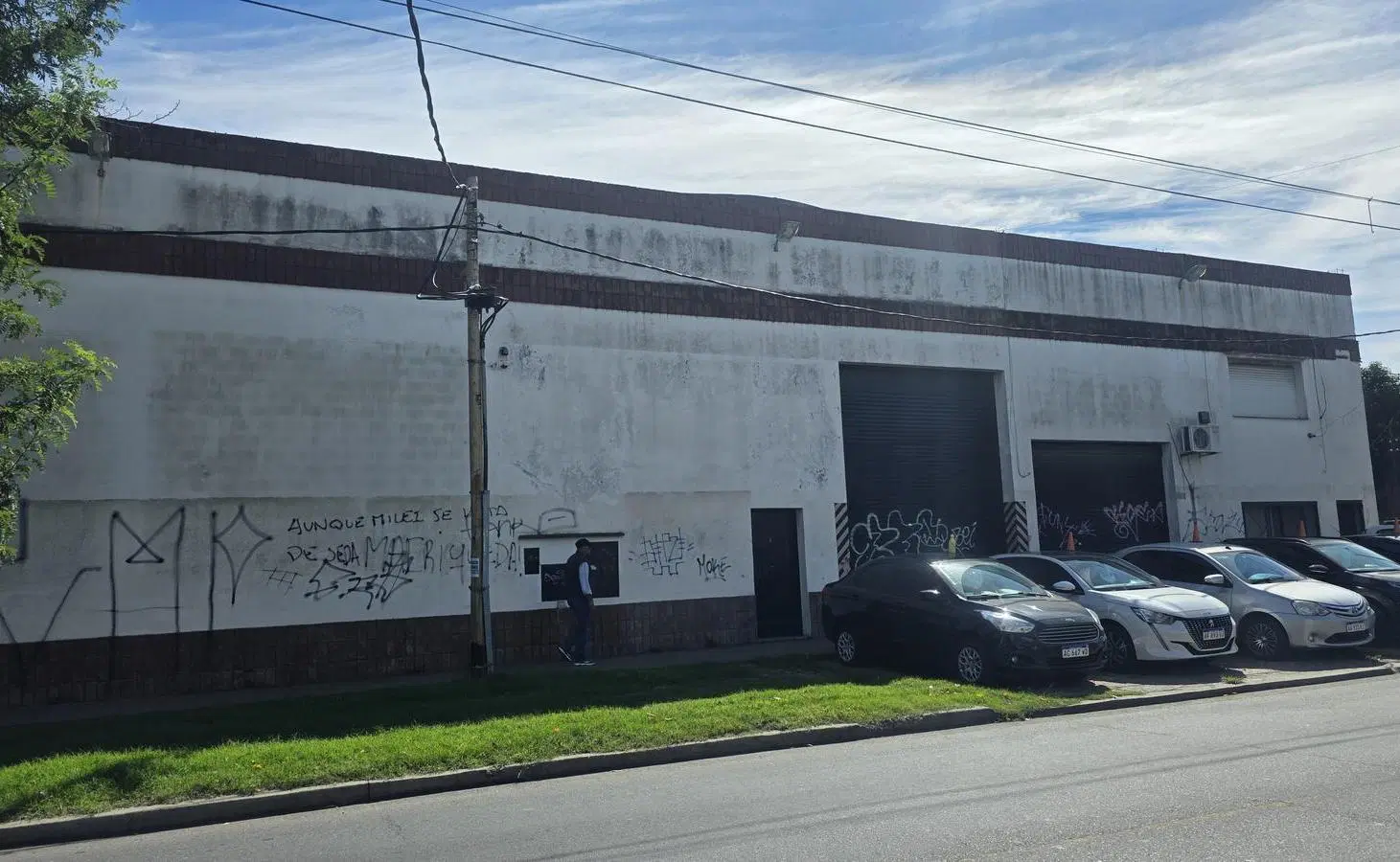 Galpón | Alquiler | Quilmes Oeste | 900 m2 1