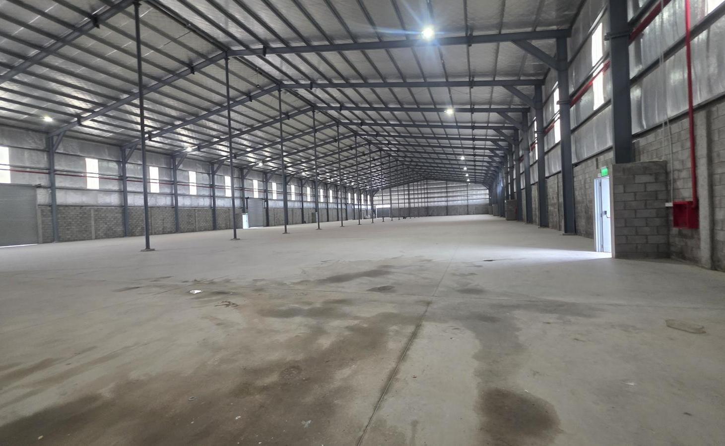 Foto de Nave Industrial en Venta en Polo Industrial Spegazzini, imagen 5
