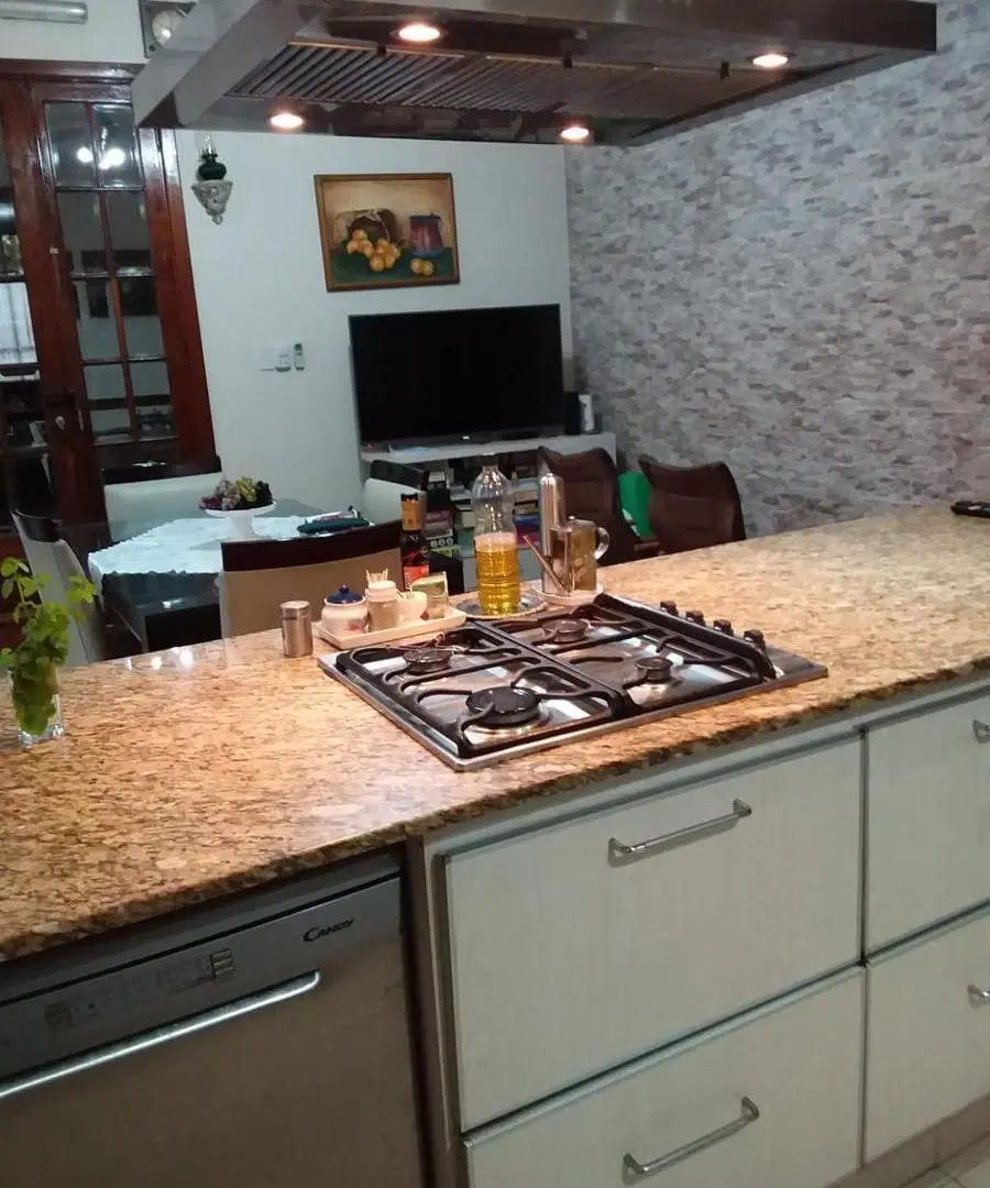 Casa en venta, BOEDO 5 DORMITORIOS 2