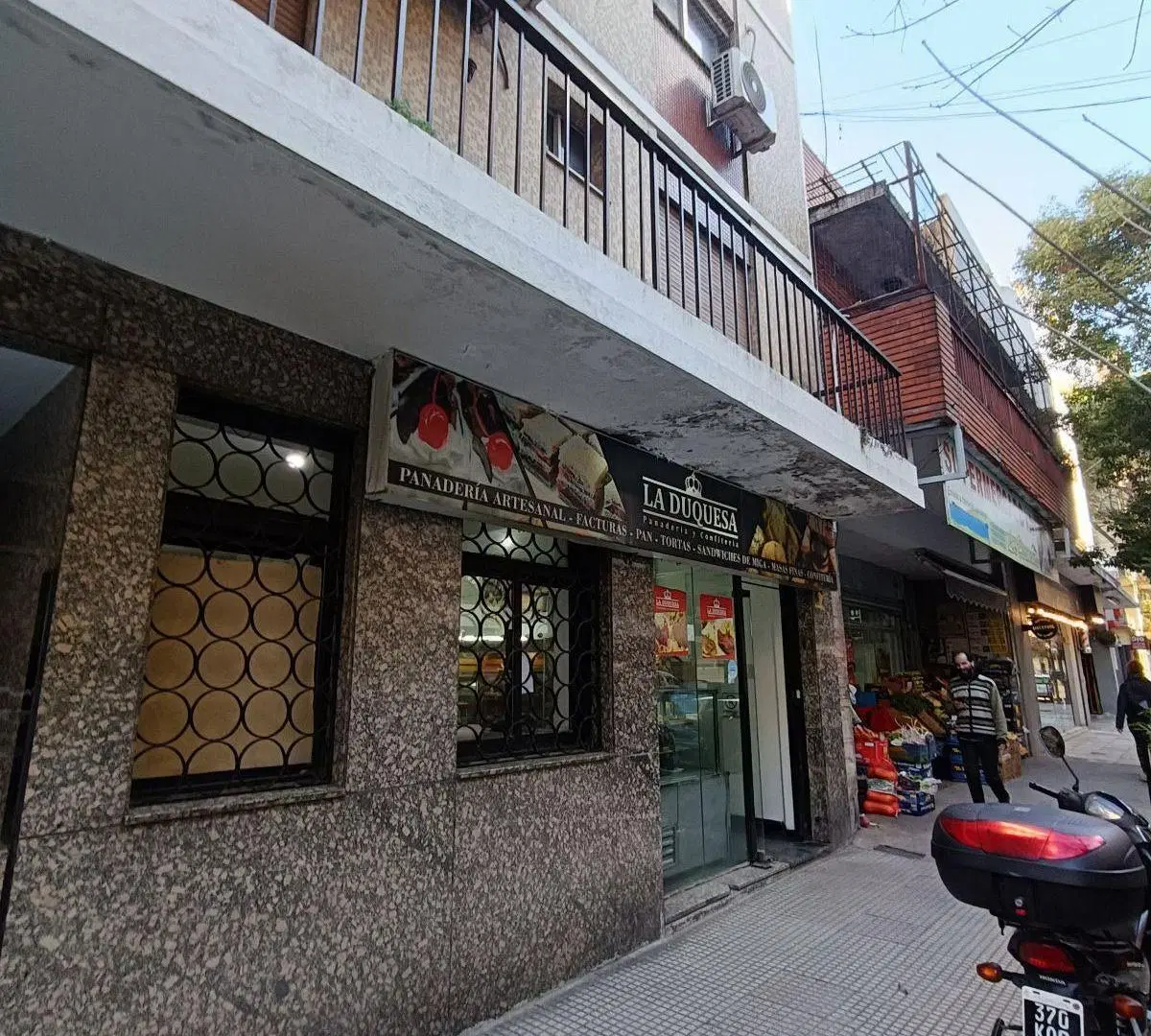 Local en Caballito 4