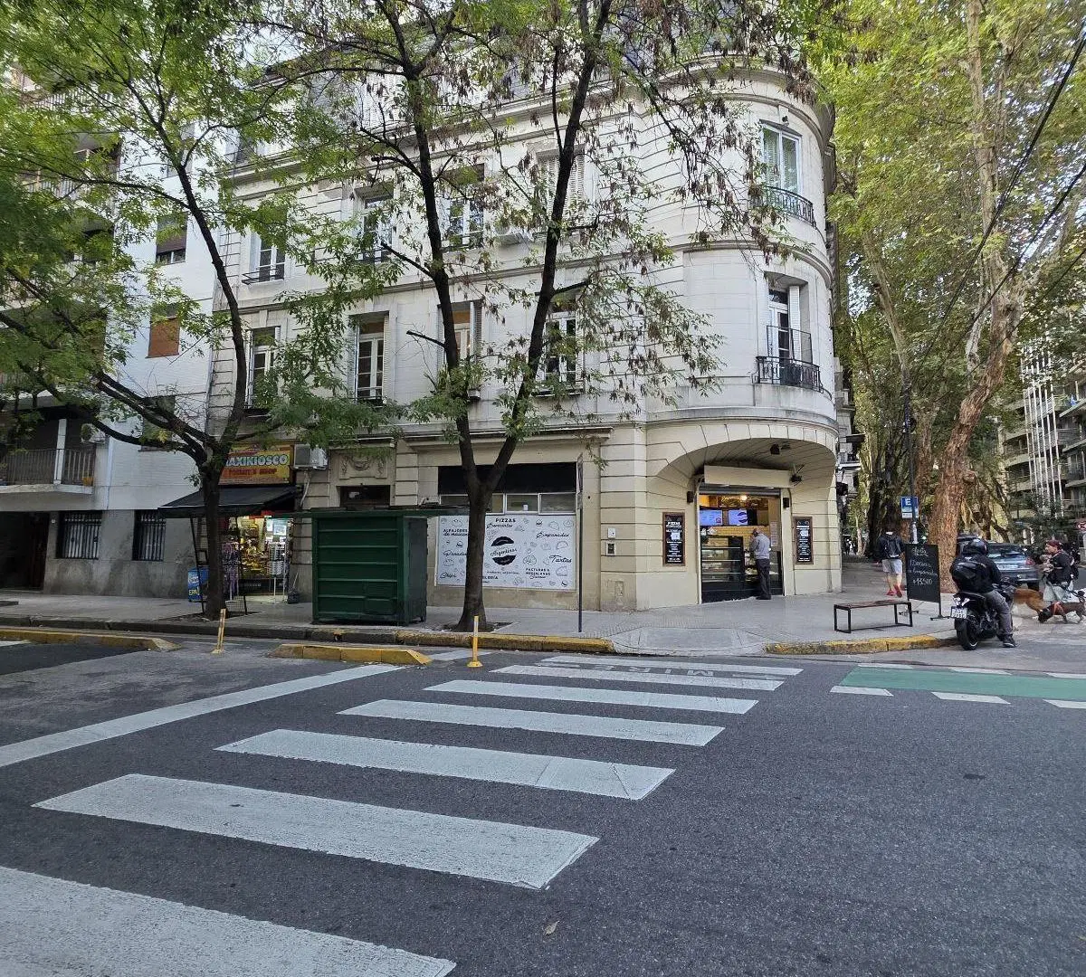 Local en Recoleta 4