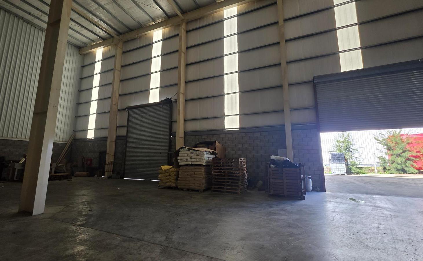 Foto de Depósito | 1500 m2 | Alquiler | Red incendio | Polo Industrial Ezeiza, imagen 2