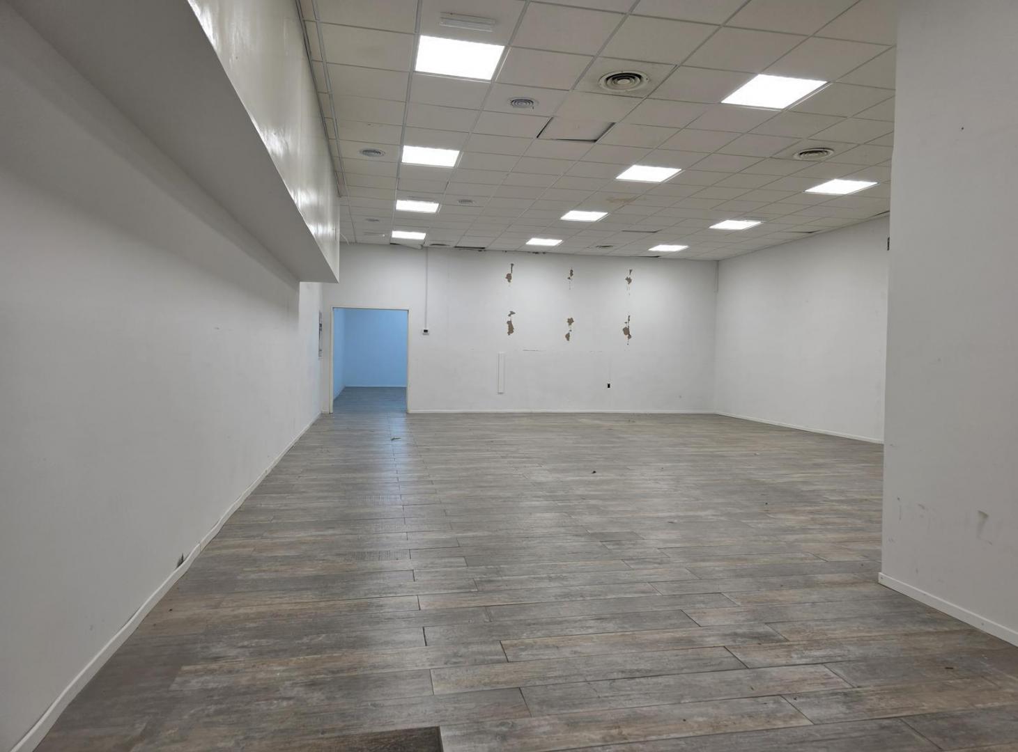 Foto de Local en Flores - 560 m2, imagen 2