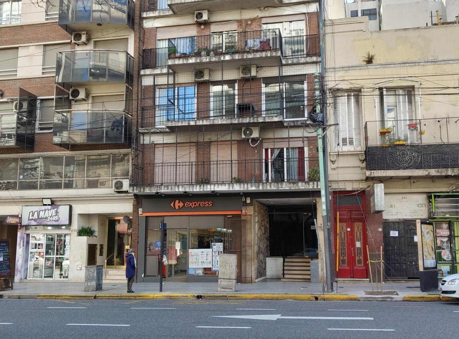 Foto de Local en venta, Flores, imagen 1