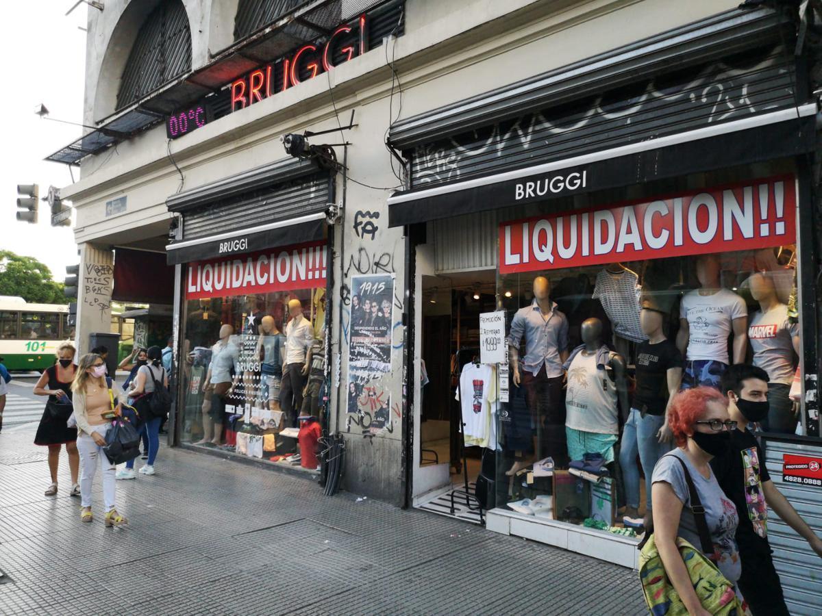 Foto de Local - venta - Balvanera, imagen 2