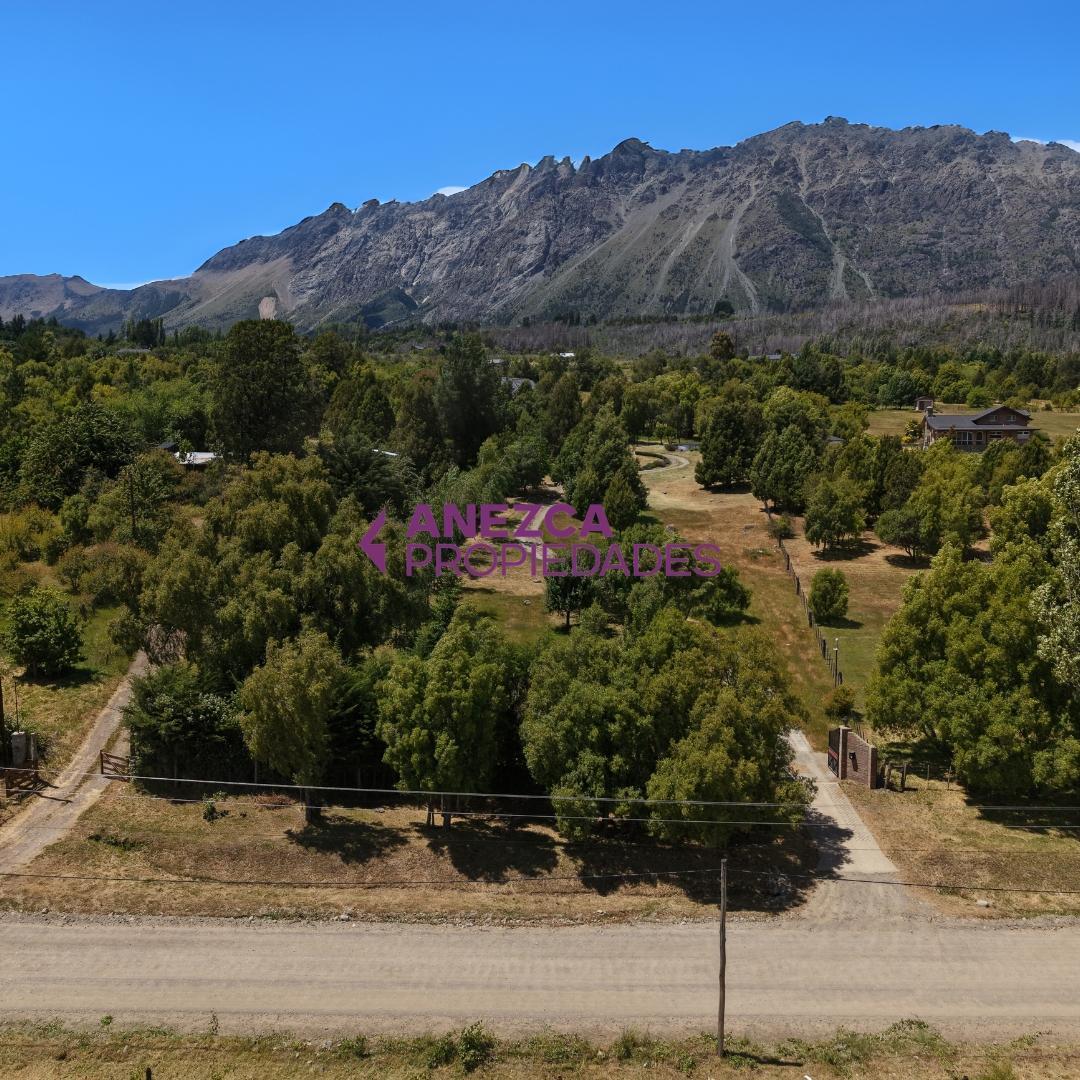 Foto de Se Vende Casa 5 Amb. 1 Has. Lago Puelo, imagen 2