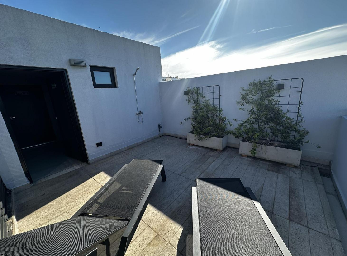 Venta Monoambiente divisible con balcon al frente y a estrenar en Colegiales
