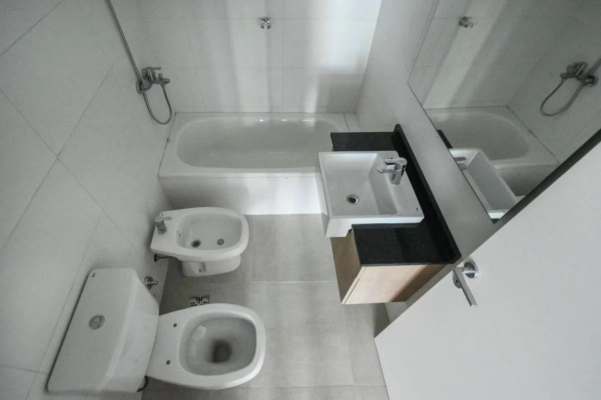 Venta Monoambiente divisible con balcon al frente y a estrenar en Colegiales