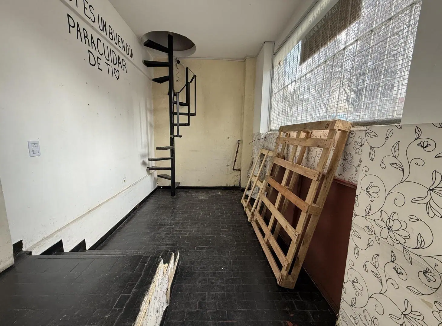 Alquiler Local comercial con vidriera a la calle en Caballito 2