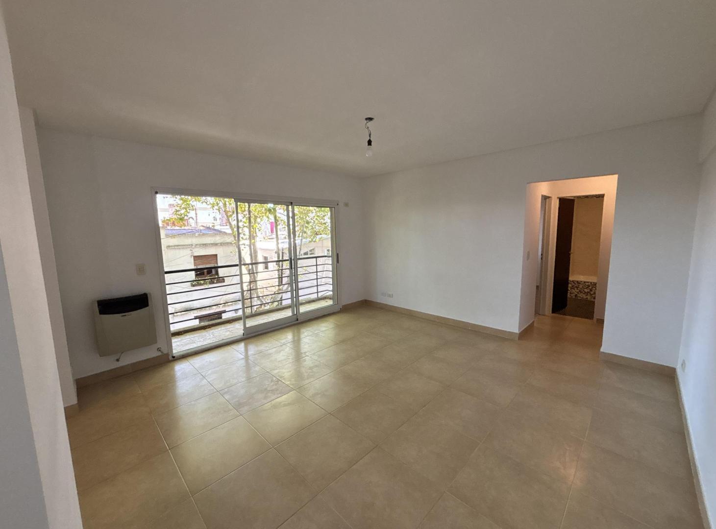 Foto de Venta Departamento con Cochera en el corazón de San Fernando, imagen 1
