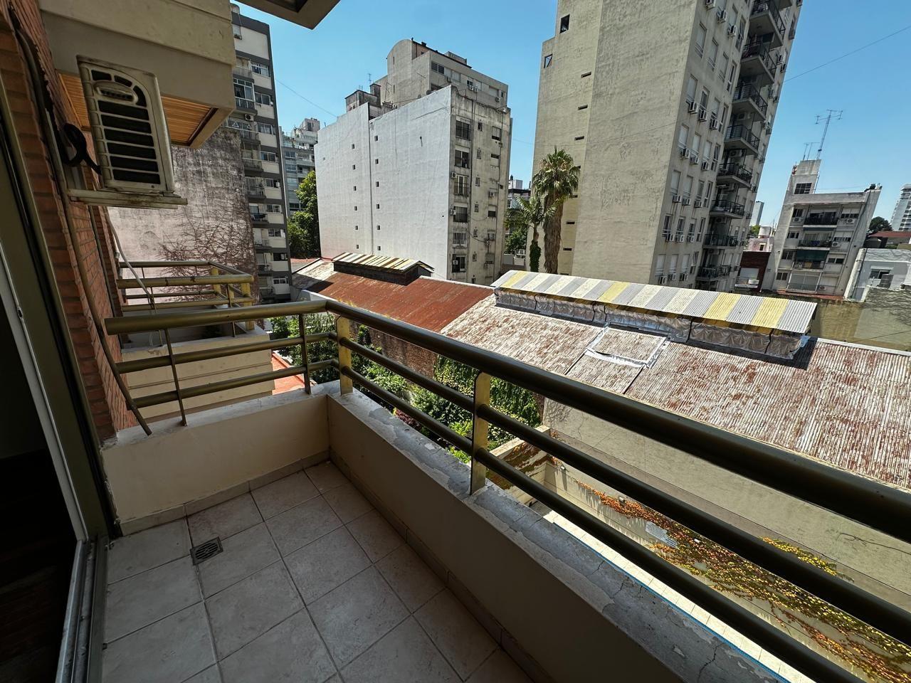 Foto de Alquiler Monoambiente con balcon y pileta en Caballito, imagen 4