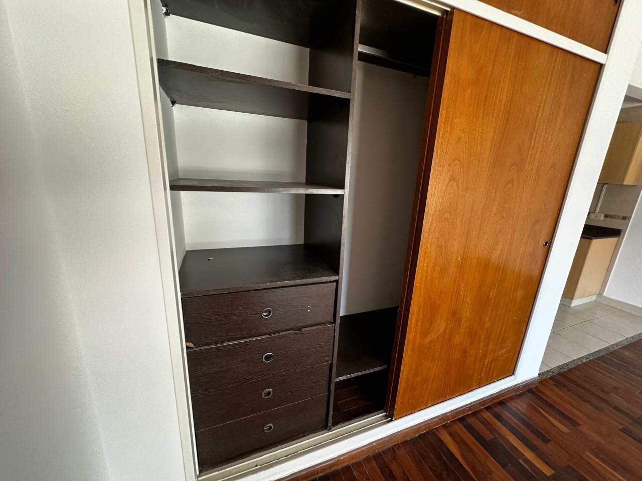 Foto de Alquiler Monoambiente con balcon y pileta en Caballito, imagen 3