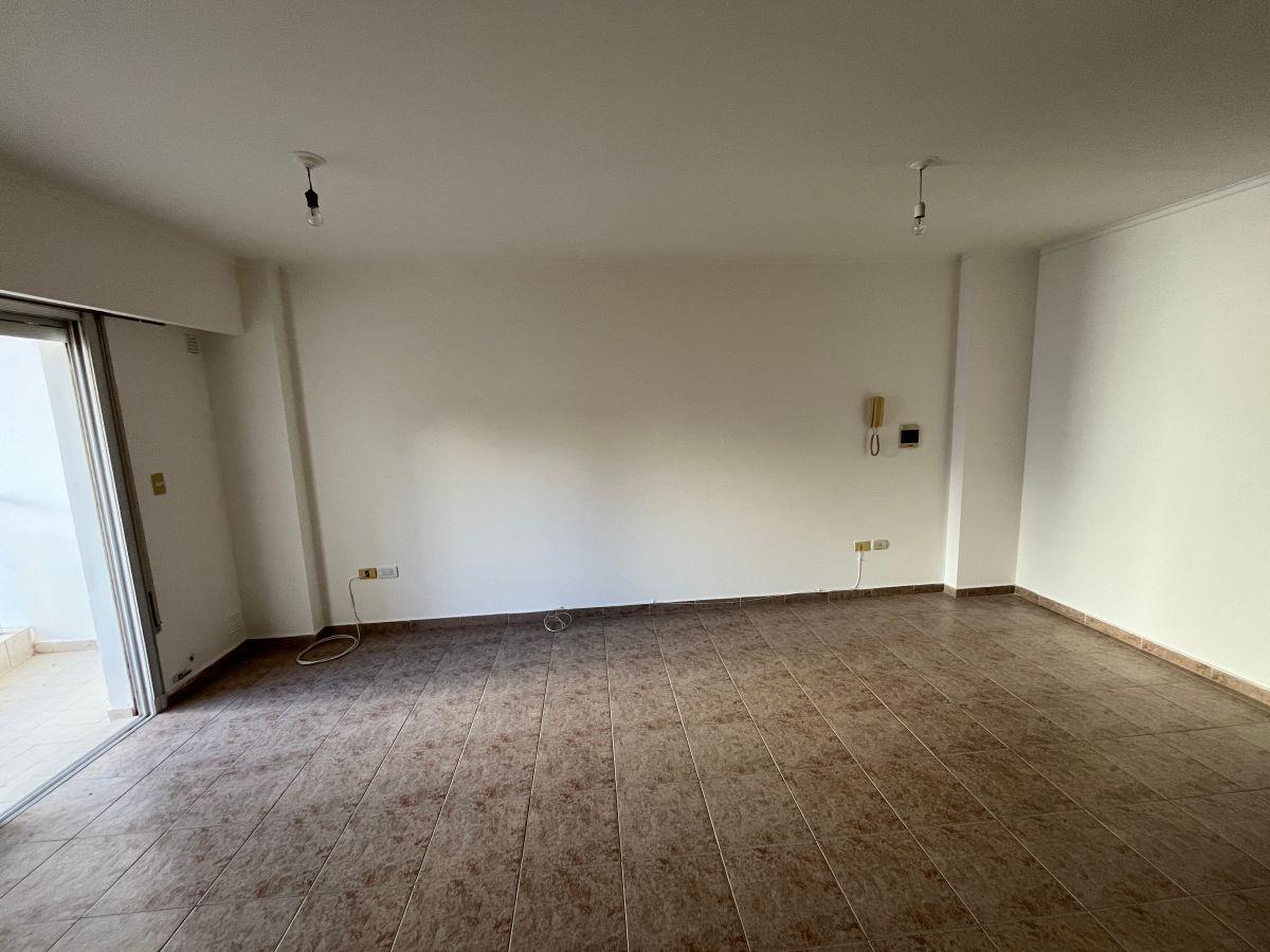 Foto de VENDO DEPTO EN NUEVA CBA. A CUADRAS DEL SHOPPING OLMOS, imagen 4