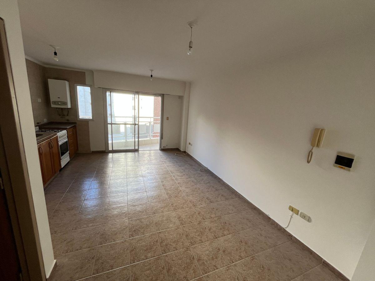 Foto de VENDO DEPTO EN NUEVA CBA. A CUADRAS DEL SHOPPING OLMOS, imagen 3