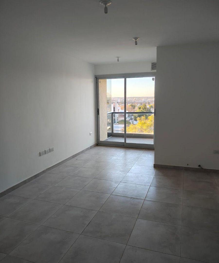 Foto de Venta departamento 1 dorm Av Pueyrredon - externo con balcón, imagen 1