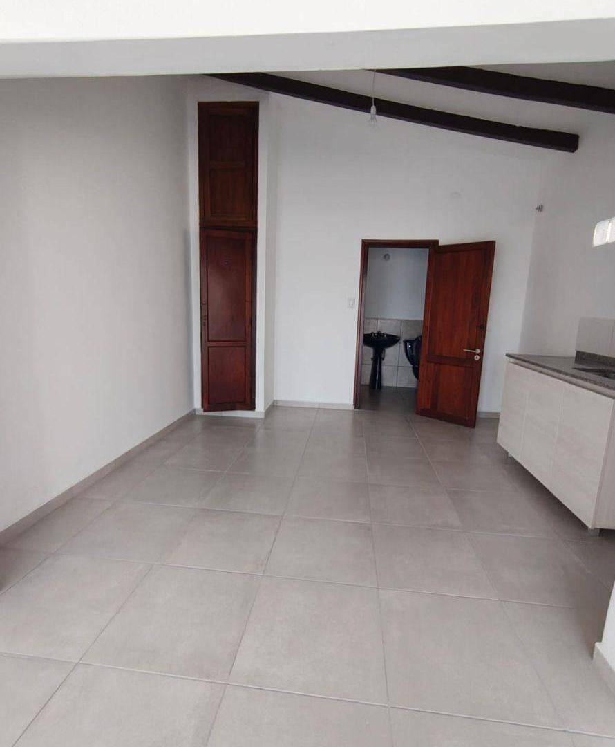 Foto de Jesús María - Exelente local comercial con buena renta sobre calle, imagen 4