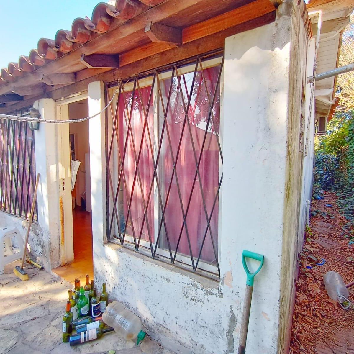 Casa Chalet a Reciclar | 300 m² de Lote | 3 Ambientes | Exc Ubicacion 3